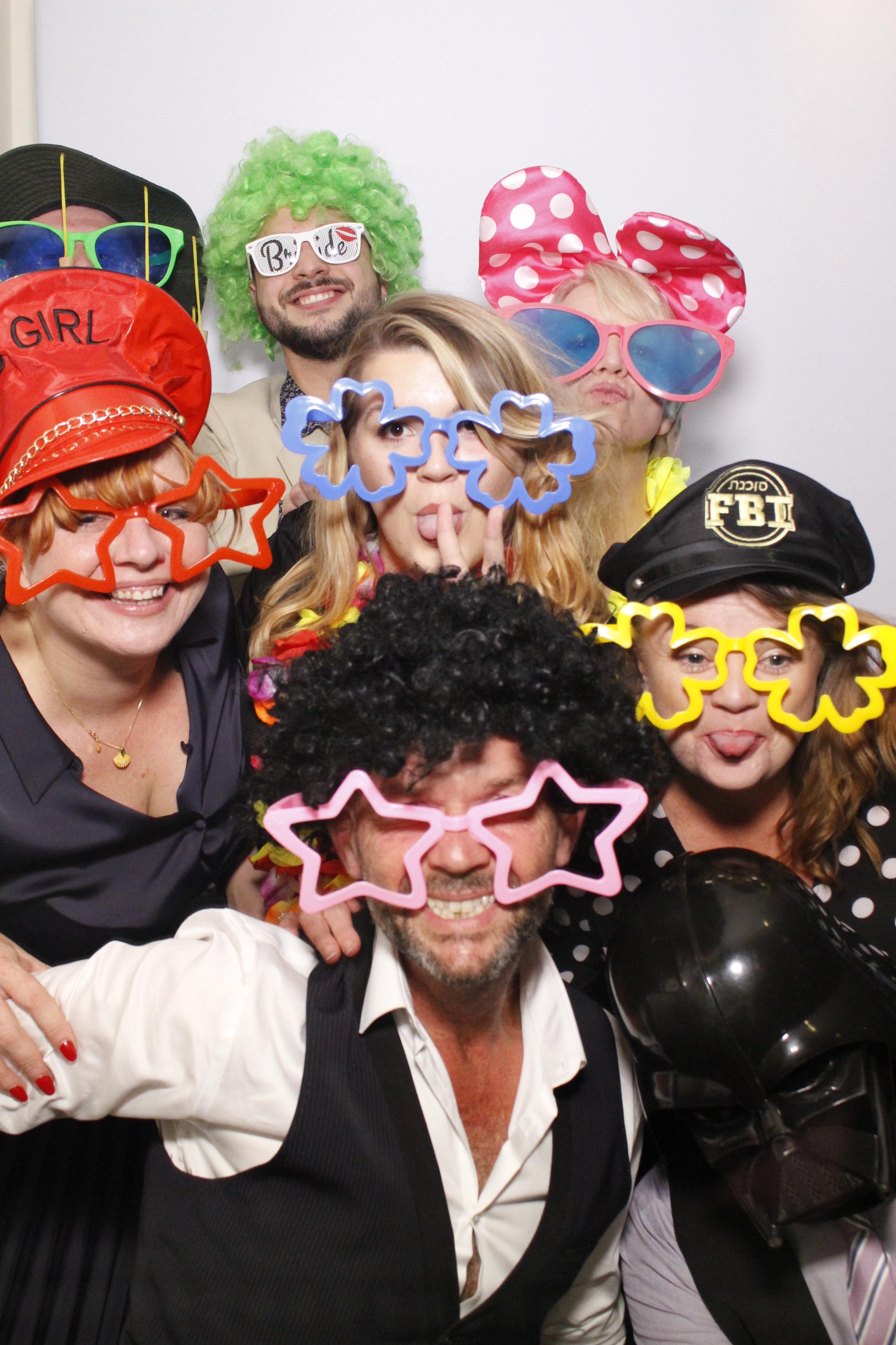 Luke & Emily's Wedding | View more photos from the event at gallery.myphotoboothexperience.co.uk/u/MyPhotoBoothExperienceLtd/Luke-Emilys-Wedding